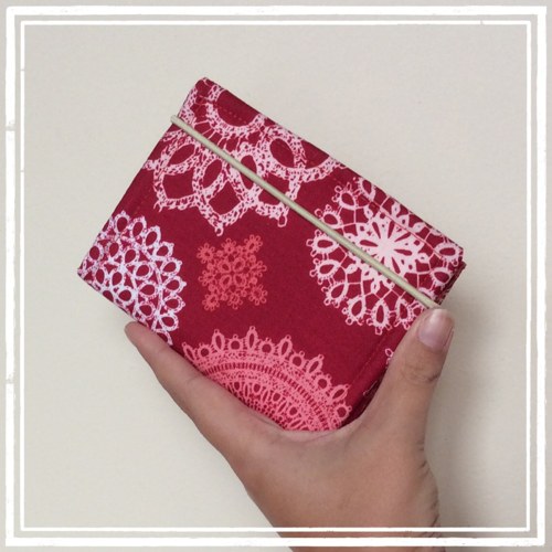 Peněženka Red batik IV — foto 1
