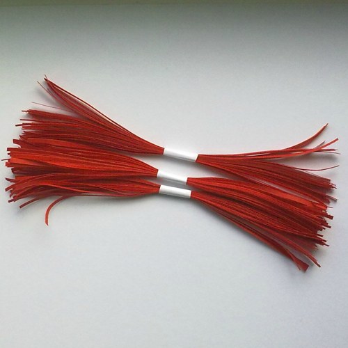 Červené proužky na quilling 4 mm