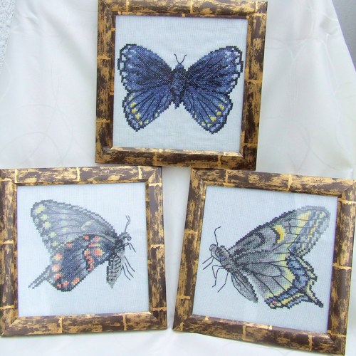 Triptych Motýli - vyšívané obrazy