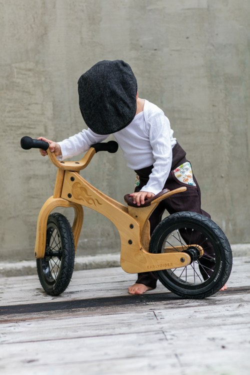 Slušňácké softshellky s bicykly — foto 1