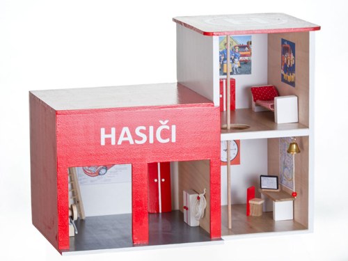 Dřevěná hasičská stanice — foto 1