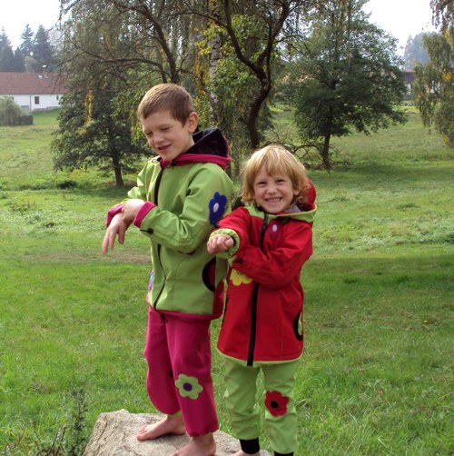 Softshellová souprava rostoucí 2-4 červená — foto 1
