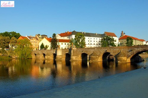 Přes Otavu