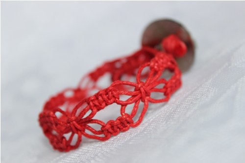 Motýlí.. Náramek macramé/shamballa — foto 1