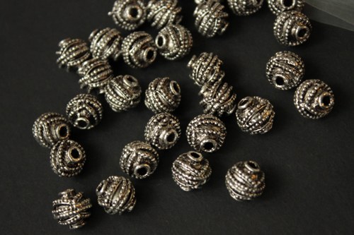 Kovový korálky 10mm/2ks