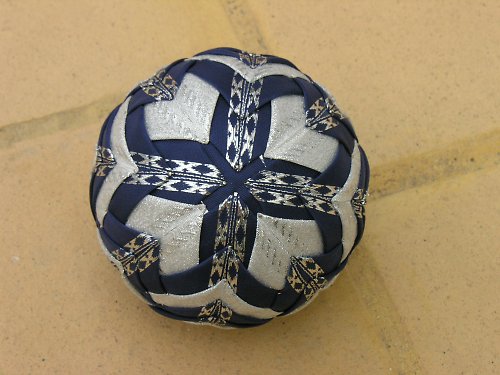 Dekorační koule modro-stříbrná — foto 1