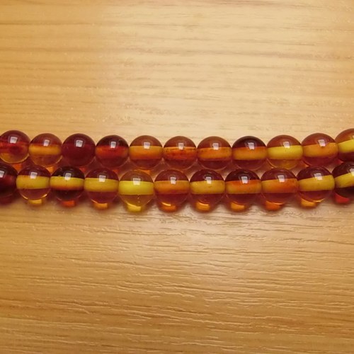 Jantar - resin - 8 mm - 10 kusů