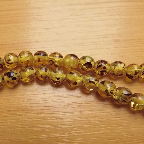 Jantar - resin - 8 mm - 10 kusů