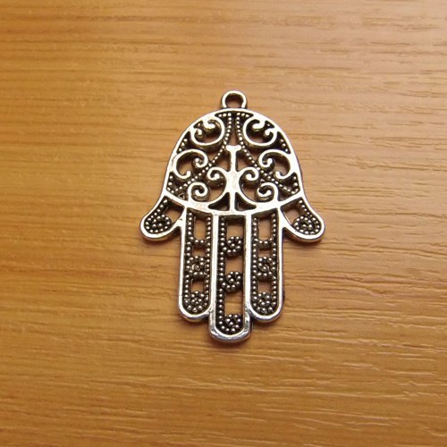 Ruka - hamsa symbol - starostříbro- 24mm x 35mm