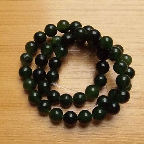 Jadeit 8 mm - 5 kusů