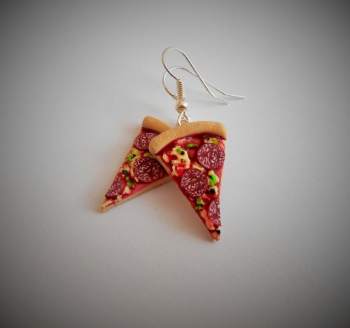 Pizza salámová