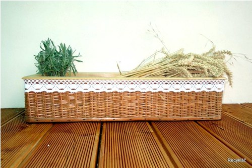 Proutěný obal na truhlík — foto 1