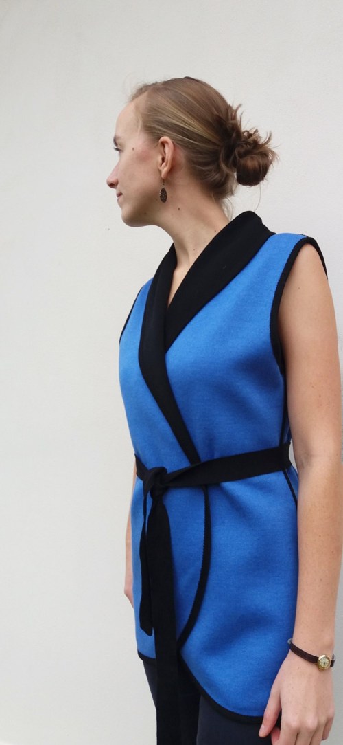 Oboustranná vesta — foto 1