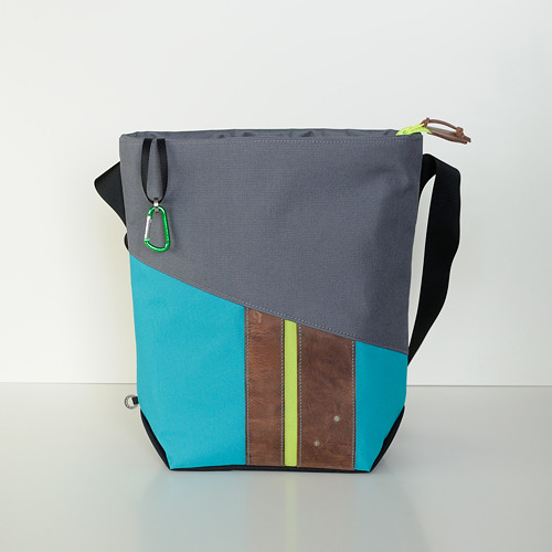 HAZARD no.2 vel.M — foto 1