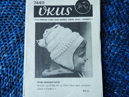 Vkus 74411, dětská háčkovaná čepička — foto 1
