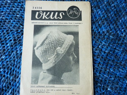 Vkus 74156, dívčí háčkovaný klobouček — foto 1