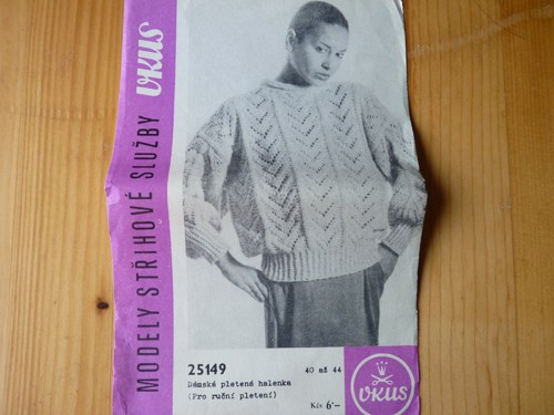 Vkus 25149, dámská pletená halenka vel. 40 - 44