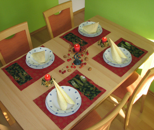 Vánoční prostírání - S cesmínou — foto 1