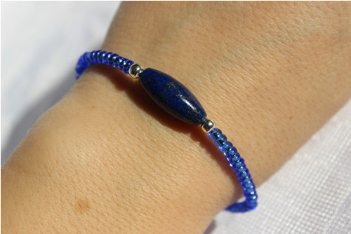 Náramek s minerálem- Lapis lazuli. — foto 1