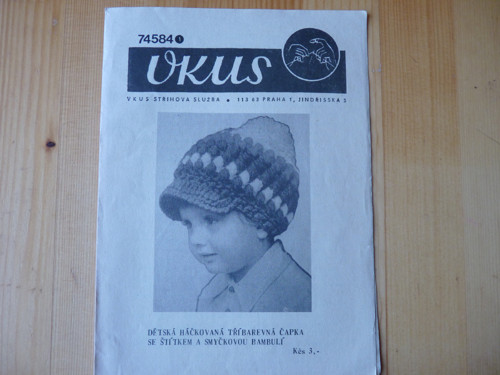 Vkus č. 74584, dětská háčkovaná čapka — foto 1