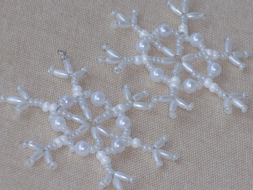 Vločka bílá perleťová — foto 1