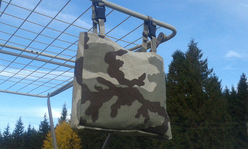 Taštička na kolíky - maskáčová — foto 1