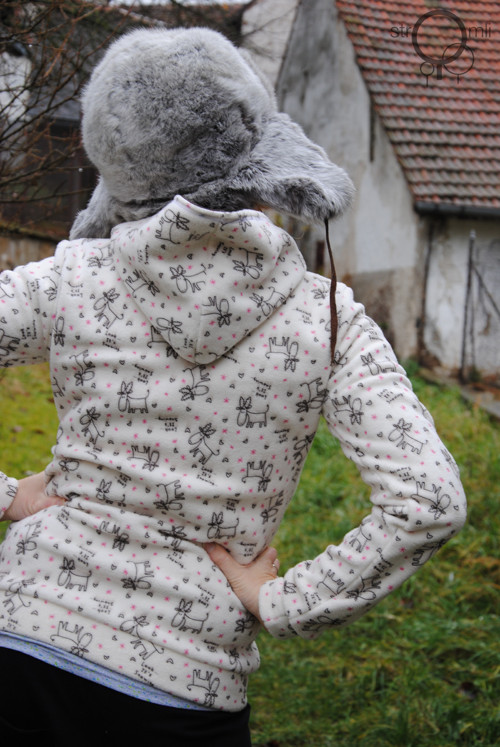 Námořnická fleecová sobííííí, vel. M — foto 1