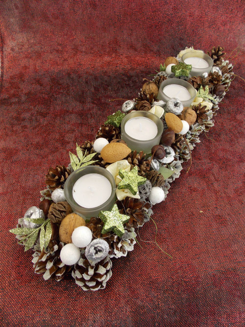 Zelenkavá adventní lišta — foto 1