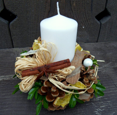Adventní svícen bílý přírodní