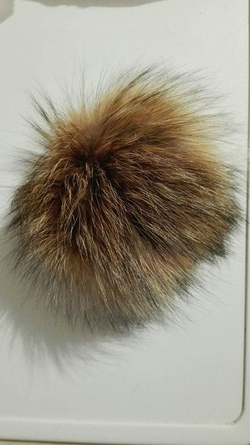 Kožešinová bambule — foto 1