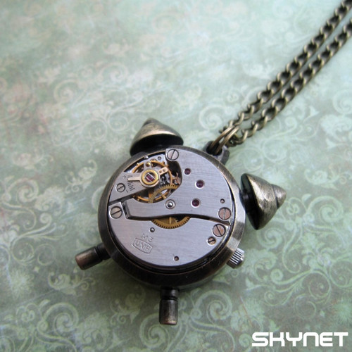Steampunkový budík — foto 1