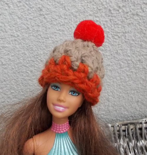 Kulich - čepice - pro Barbie — foto 1