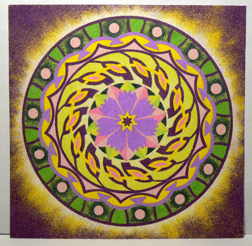 Písková mandala 13 - květinová, přírodní
