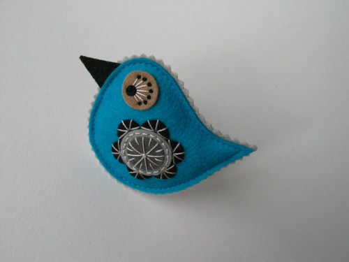 Brož ptáček- "COLOUR"; tyrkysová (turquoise) — foto 1