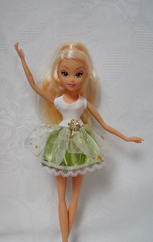 Šaty pro vílu Winx — foto 1