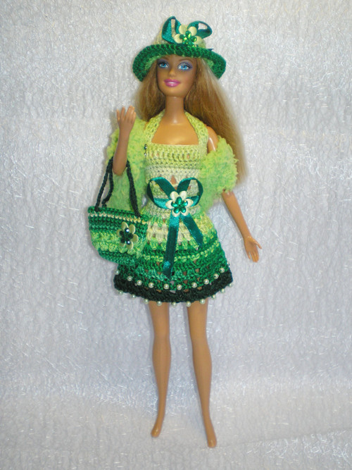 Zelené šatky pro Barbie — foto 1