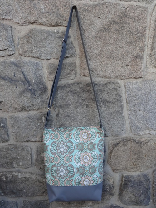 Krosbody s ornamenty — foto 1