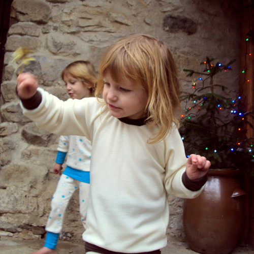 Pyžámko MERINO- ROSTOUCÍ 1-4roky — foto 1