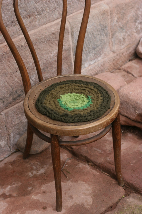"Bažina" podsedák vlněný