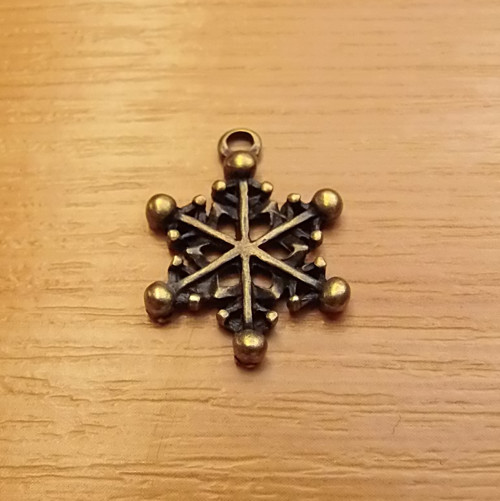 Bronzová vločka - 13mm x 20mm