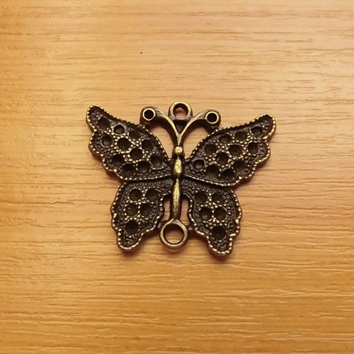 Motýl - starobronz - 34x26mm