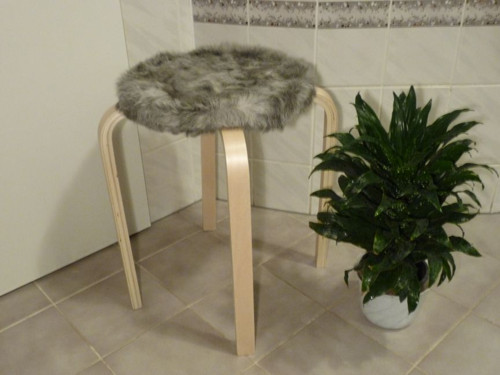 Kožešinová taburetka Winter style — foto 1