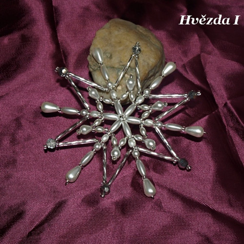 Hvězda z korálků - bílá — foto 1