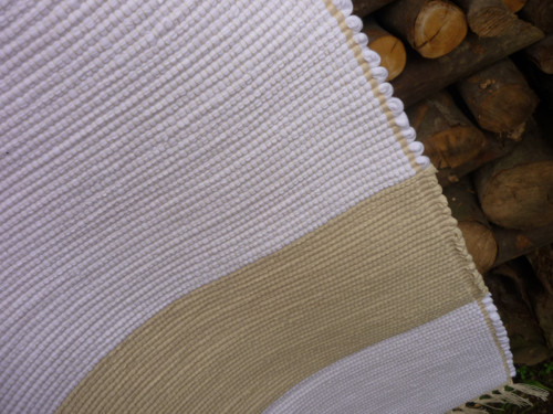 Ručně tkaný koberec — foto 1