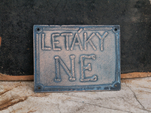 Cedulka leptaná LE TÁKY NE! — foto 1