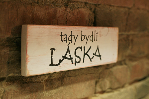 Tady bydlí Láska — foto 1