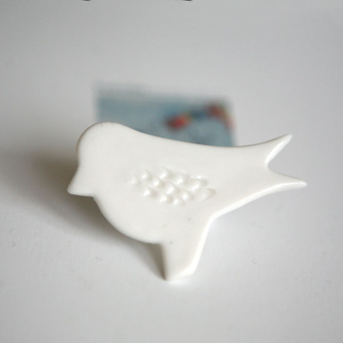 Ptáče (porcelánová brož) — foto 1