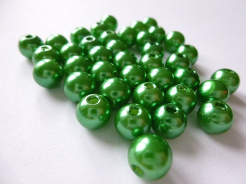 Akrylové perly zelené 8mm/30ks