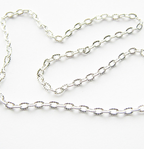 Řetízek 4 x 3 mm
