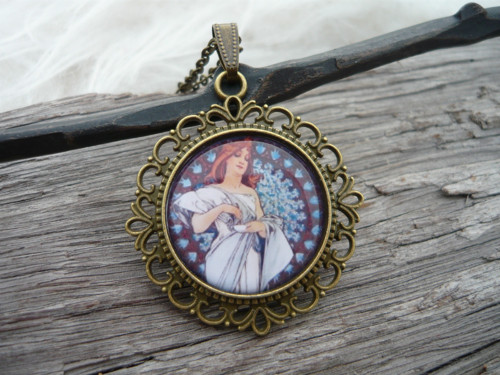 Filigránový náhrdelník...Alphons Mucha Dáma VI. — foto 1
